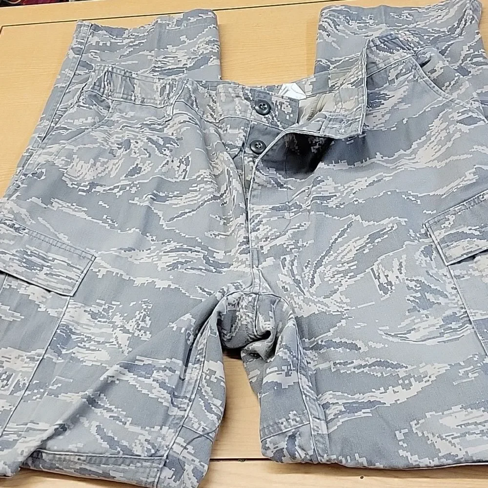 ‎Men's Airforce trousers tiger stripe camo.